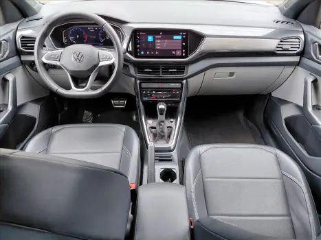 VOLKSWAGEN T-Cross 1.4 4P 250 TSI FLEX HIGHLINE AUTOM�TICO, Foto 9