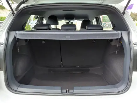 VOLKSWAGEN T-Cross 1.4 4P 250 TSI FLEX HIGHLINE AUTOM�TICO, Foto 14