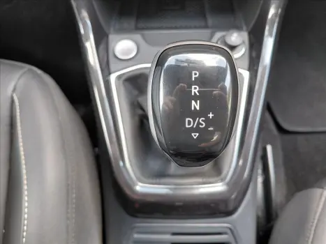 VOLKSWAGEN T-Cross 1.4 4P 250 TSI FLEX HIGHLINE AUTOM�TICO, Foto 13