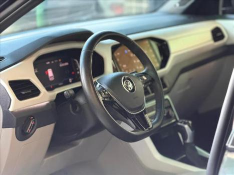 VOLKSWAGEN T-Cross 1.4 4P 250 TSI FLEX HIGHLINE AUTOM�TICO, Foto 4