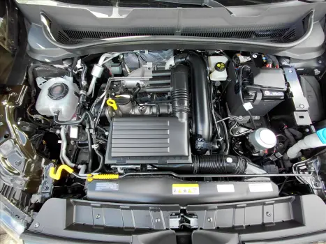 VOLKSWAGEN T-Cross 1.4 4P 250 TSI FLEX HIGHLINE AUTOM�TICO, Foto 16
