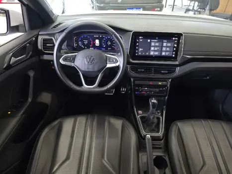 VOLKSWAGEN T-Cross 1.4 4P 250 TSI FLEX HIGHLINE AUTOM�TICO, Foto 11