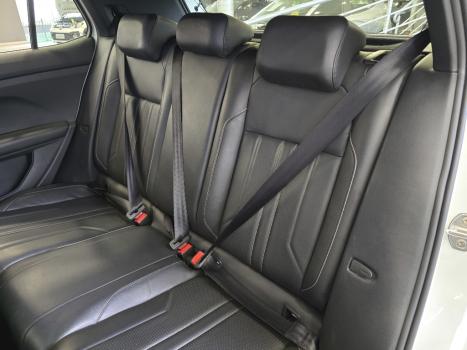 VOLKSWAGEN T-Cross 1.4 4P 250 TSI FLEX HIGHLINE AUTOM�TICO, Foto 17