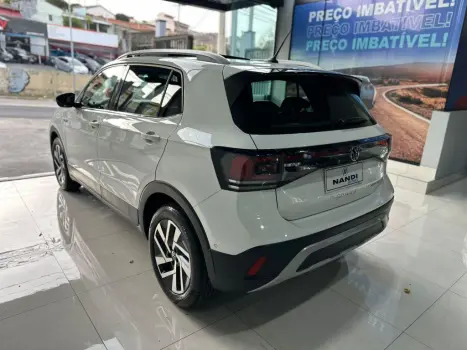 VOLKSWAGEN T-Cross 1.4 4P 250 TSI FLEX HIGHLINE AUTOM�TICO, Foto 5