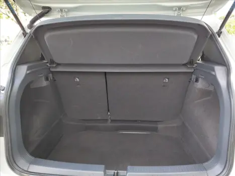 VOLKSWAGEN T-Cross 1.4 4P 250 TSI FLEX HIGHLINE AUTOM�TICO, Foto 11