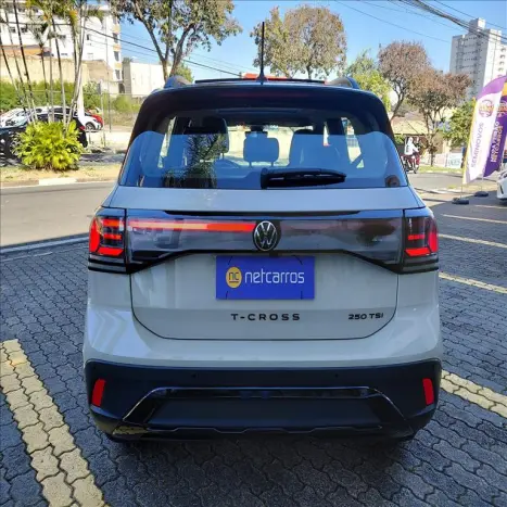 VOLKSWAGEN T-Cross 1.4 4P 250 TSI FLEX HIGHLINE AUTOM�TICO, Foto 5