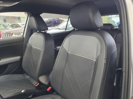 VOLKSWAGEN T-Cross 1.0 4P 200 TSI FLEX COMFORTLINE AUTOM�TICO, Foto 15