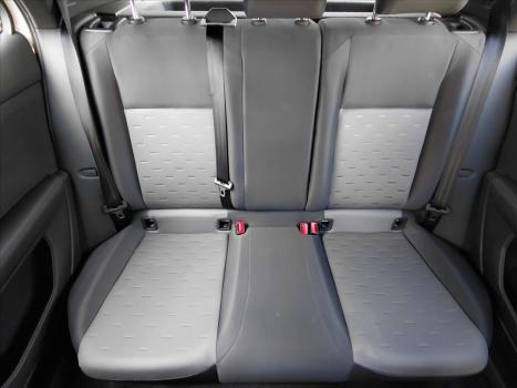 VOLKSWAGEN T-Cross 1.0 4P 200 TSI FLEX COMFORTLINE AUTOM�TICO, Foto 11