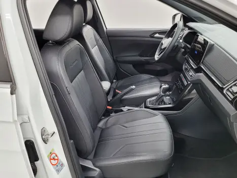 VOLKSWAGEN T-Cross 1.4 4P 250 TSI FLEX HIGHLINE AUTOM�TICO, Foto 6