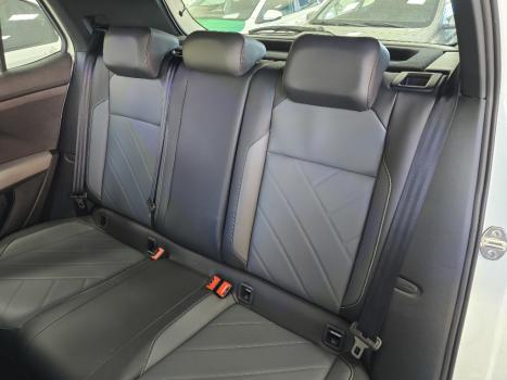 VOLKSWAGEN T-Cross 1.0 4P 200 TSI FLEX COMFORTLINE AUTOM�TICO, Foto 16