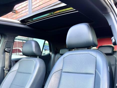 VOLKSWAGEN T-Cross 1.4 4P 250 TSI FLEX HIGHLINE AUTOM�TICO, Foto 4