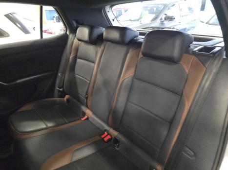 VOLKSWAGEN T-Cross 1.0 4P 200 TSI FLEX COMFORTLINE AUTOM�TICO, Foto 17