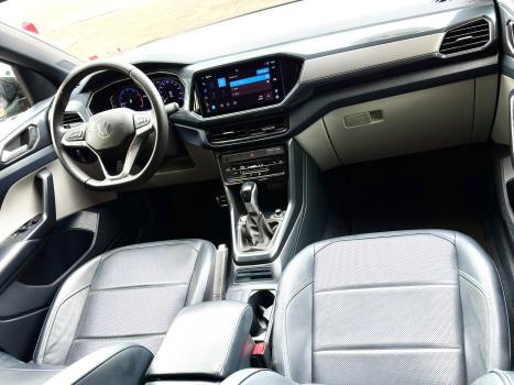 VOLKSWAGEN T-Cross 1.4 4P 250 TSI FLEX HIGHLINE AUTOM�TICO, Foto 7