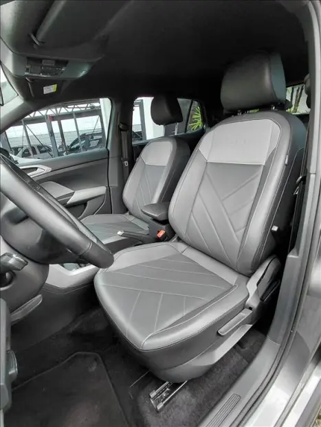 VOLKSWAGEN T-Cross 1.0 4P 200 TSI FLEX COMFORTLINE AUTOM�TICO, Foto 10