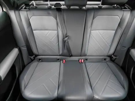 VOLKSWAGEN T-Cross 1.0 4P 200 TSI FLEX COMFORTLINE AUTOM�TICO, Foto 11