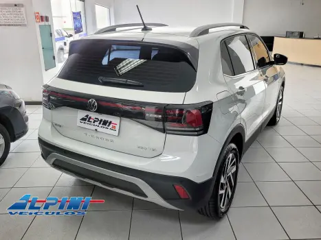 VOLKSWAGEN T-Cross 1.4 4P 250 TSI FLEX HIGHLINE AUTOM�TICO, Foto 3