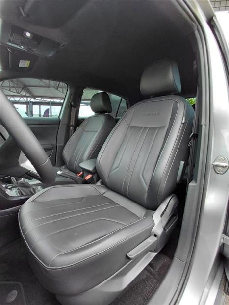 VOLKSWAGEN T-Cross 1.4 4P 250 TSI FLEX HIGHLINE AUTOM�TICO, Foto 10