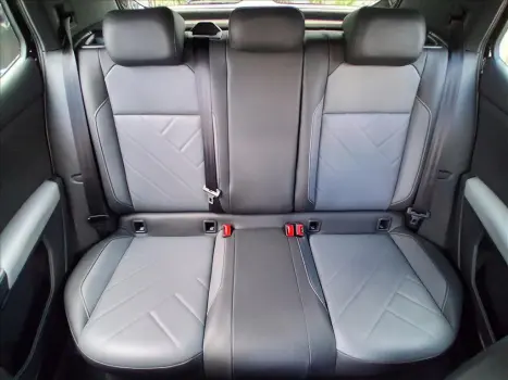 VOLKSWAGEN T-Cross 1.0 4P 200 TSI FLEX COMFORTLINE AUTOM�TICO, Foto 11