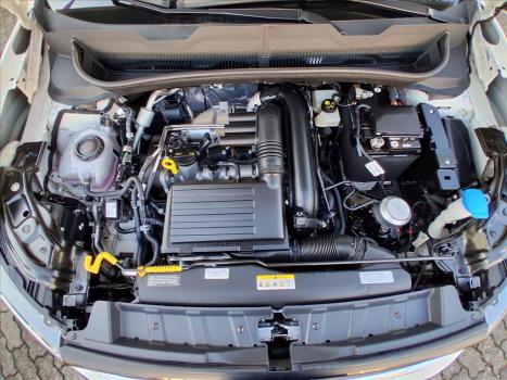 VOLKSWAGEN T-Cross 1.4 4P 250 TSI FLEX HIGHLINE AUTOM�TICO, Foto 17