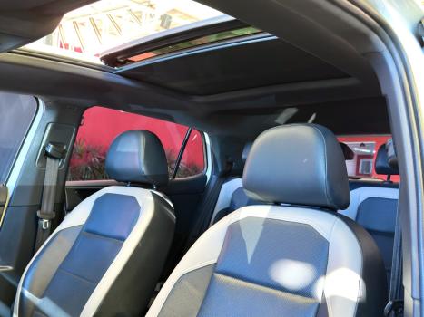 VOLKSWAGEN T-Cross 1.4 4P 250 TSI FLEX HIGHLINE AUTOM�TICO, Foto 7