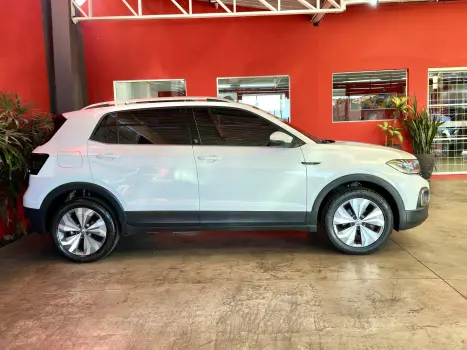 VOLKSWAGEN T-Cross 1.4 4P 250 TSI FLEX HIGHLINE AUTOM�TICO, Foto 18