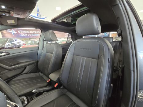 VOLKSWAGEN T-Cross 1.4 4P 250 TSI FLEX HIGHLINE AUTOM�TICO, Foto 16