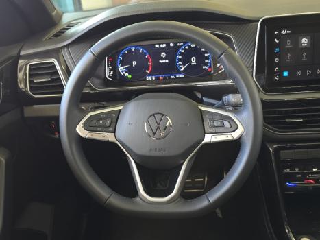 VOLKSWAGEN T-Cross 1.4 4P 250 TSI FLEX HIGHLINE AUTOM�TICO, Foto 12