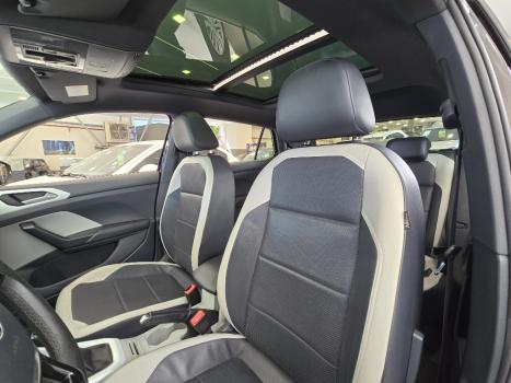 VOLKSWAGEN T-Cross 1.4 4P 250 TSI FLEX HIGHLINE AUTOM�TICO, Foto 16