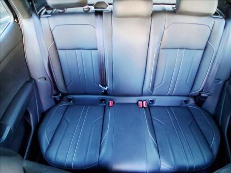 VOLKSWAGEN T-Cross 1.4 4P 250 TSI FLEX HIGHLINE AUTOM�TICO, Foto 11