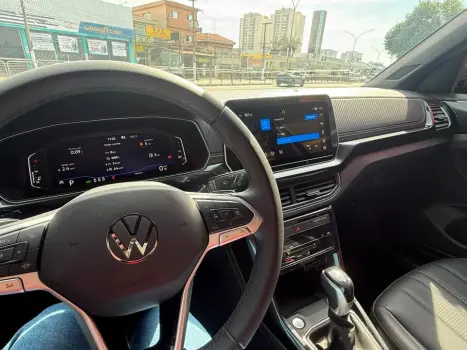 VOLKSWAGEN T-Cross 1.4 4P 250 TSI FLEX HIGHLINE AUTOM�TICO, Foto 4