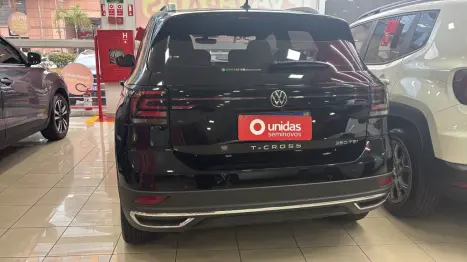 VOLKSWAGEN T-Cross 1.4 4P 250 TSI FLEX HIGHLINE AUTOM�TICO, Foto 10