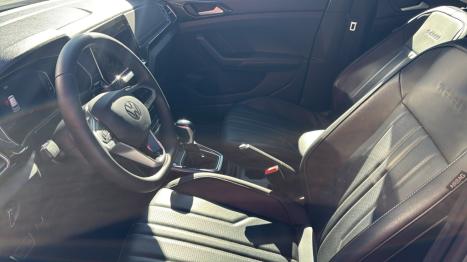 VOLKSWAGEN T-Cross 1.4 4P 250 TSI FLEX HIGHLINE AUTOM�TICO, Foto 8