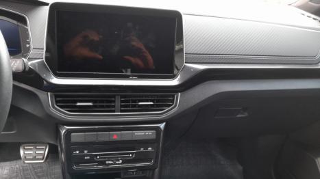 VOLKSWAGEN T-Cross 1.4 4P 250 TSI FLEX HIGHLINE AUTOM�TICO, Foto 8