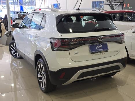 VOLKSWAGEN T-Cross 1.4 4P 250 TSI FLEX HIGHLINE AUTOM�TICO, Foto 4
