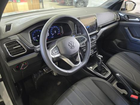 VOLKSWAGEN T-Cross 1.4 4P 250 TSI FLEX HIGHLINE AUTOM�TICO, Foto 15