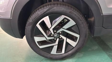 VOLKSWAGEN T-Cross 1.4 4P 250 TSI FLEX HIGHLINE AUTOM�TICO, Foto 10