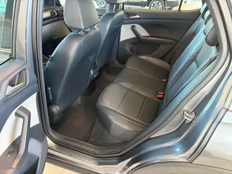 VOLKSWAGEN T-Cross 1.4 4P 250 TSI FLEX HIGHLINE AUTOMÁTICO, Foto 14