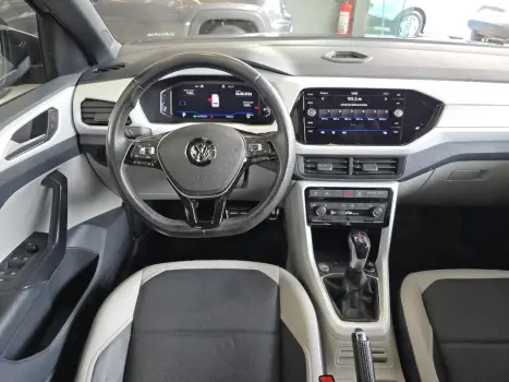VOLKSWAGEN T-Cross 1.4 4P 250 TSI FLEX HIGHLINE AUTOM�TICO, Foto 10