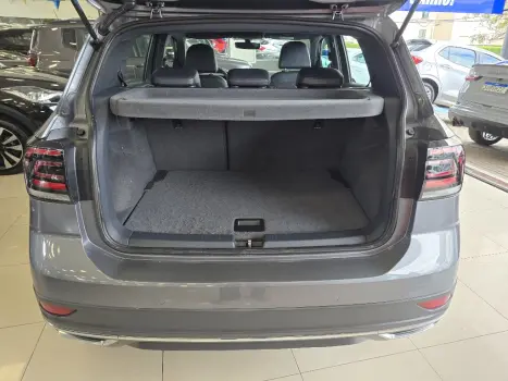 VOLKSWAGEN T-Cross 1.4 4P 250 TSI FLEX HIGHLINE AUTOM�TICO, Foto 17