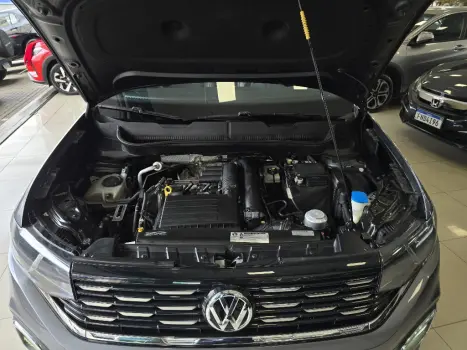 VOLKSWAGEN T-Cross 1.4 4P 250 TSI FLEX HIGHLINE AUTOM�TICO, Foto 19