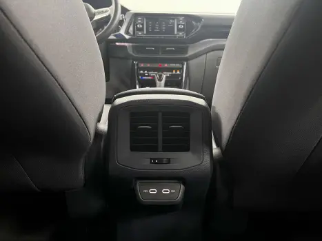 VOLKSWAGEN T-Cross 1.0 4P 200 TSI FLEX COMFORTLINE AUTOM�TICO, Foto 11