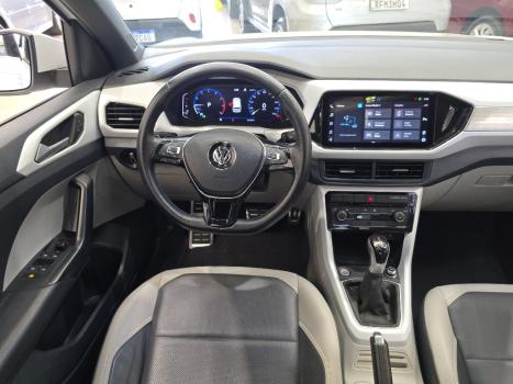 VOLKSWAGEN T-Cross 1.4 4P 250 TSI FLEX HIGHLINE AUTOM�TICO, Foto 11