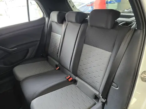 VOLKSWAGEN T-Cross 1.0 4P 200 TSI FLEX COMFORTLINE AUTOM�TICO, Foto 16