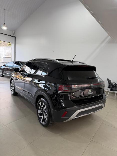 VOLKSWAGEN T-Cross 1.4 4P 250 TSI FLEX HIGHLINE AUTOM�TICO, Foto 4