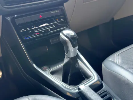 VOLKSWAGEN T-Cross , Foto 12