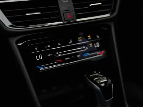 VOLKSWAGEN Taos 1.4 16V 4P FLEX 250 TSI HIGHLINE AUTOMTICO, Foto 10