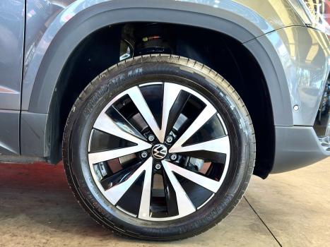 VOLKSWAGEN Taos 1.4 16V 4P FLEX 250 TSI HIGHLINE AUTOMTICO, Foto 19