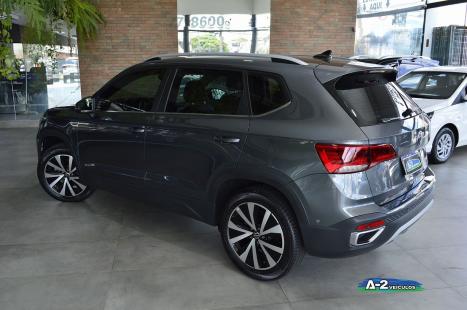 VOLKSWAGEN Taos 1.4 16V 4P FLEX 250 TSI HIGHLINE AUTOM�TICO, Foto 9