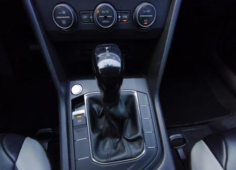 VOLKSWAGEN Taos 1.4 16V 4P FLEX 250 TSI COMFORTLINE AUTOM�TICO, Foto 12