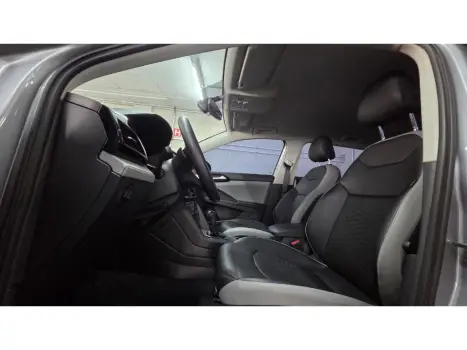 VOLKSWAGEN Taos 1.4 16V 4P FLEX 250 TSI COMFORTLINE AUTOM�TICO, Foto 13